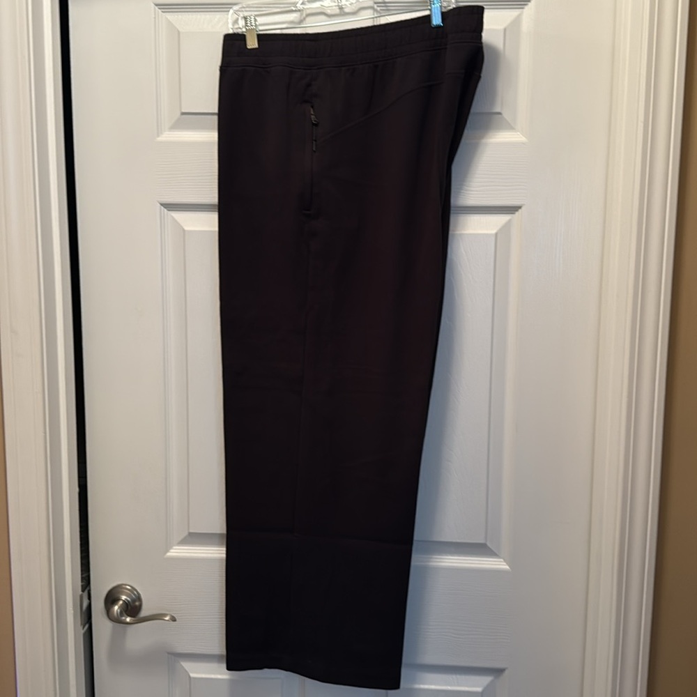 Old Navy Women’s XXL Dynamic Fleece Sweatpants - Gently worn/Smoke & Pet free